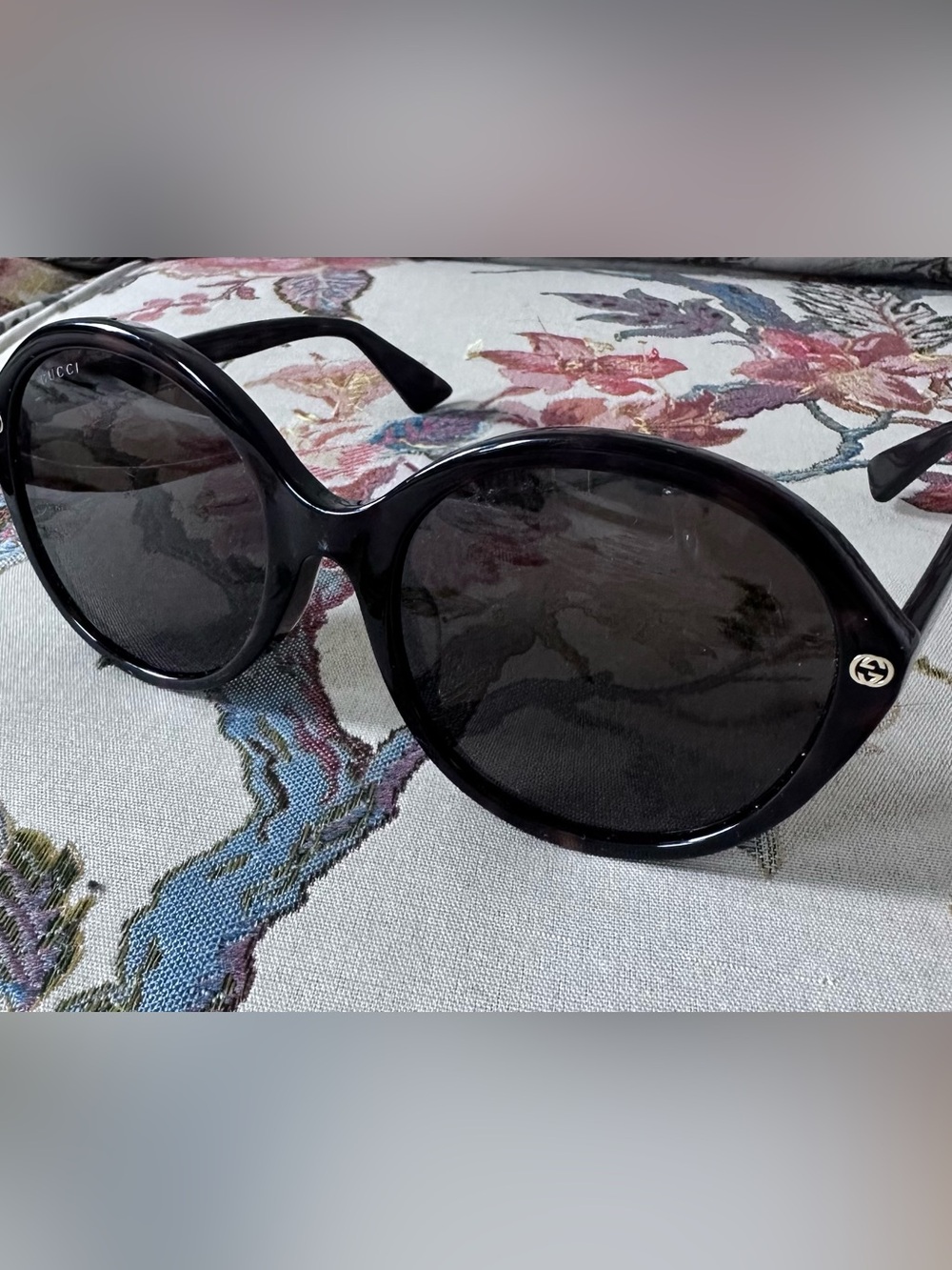 Authentic Gucci Round Frame Dark Brown Tortoise Women's Sunglasses - Classic UV